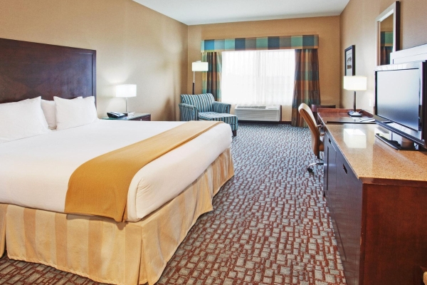 Holiday Inn Express & Suites SALINAS (Salinas)